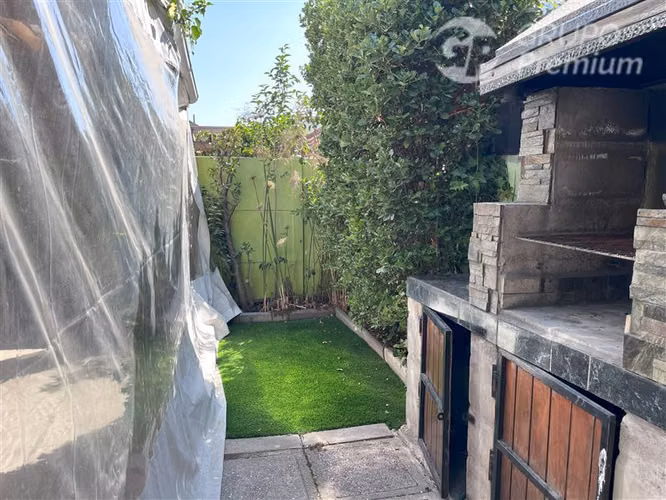 OPORTUNIDAD!!! ARRIENDO CASA 3 dorm. 3 baños en Maipú.