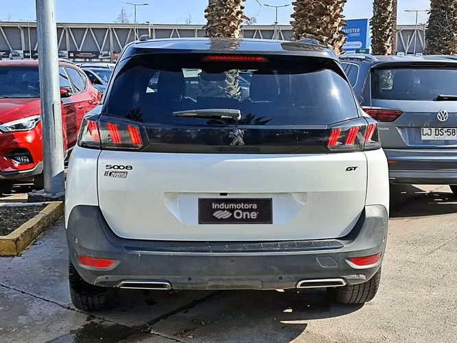 PEUGEOT 5008 2024
