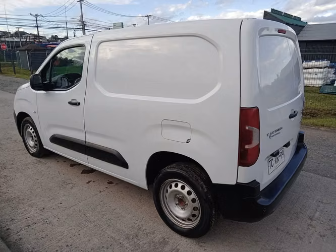 PEUGEOT PARTNER 2024 - Imagen 4