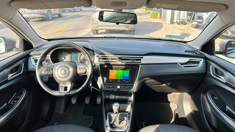 MG MG 5 1.5 MT (2021)
