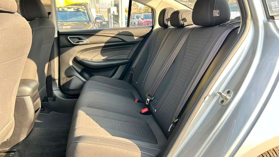MG 5 1.5 MT (2021) - Imagen 6