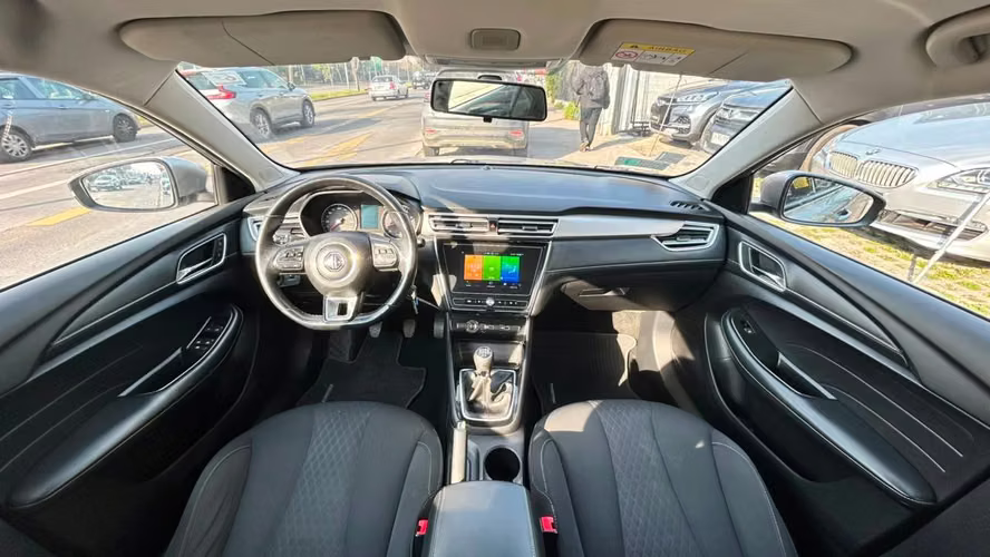 MG MG 5 1.5 MT (2021)