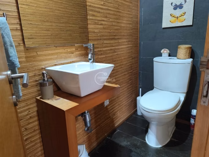 Casa en venta de 6 dorm. en Concón