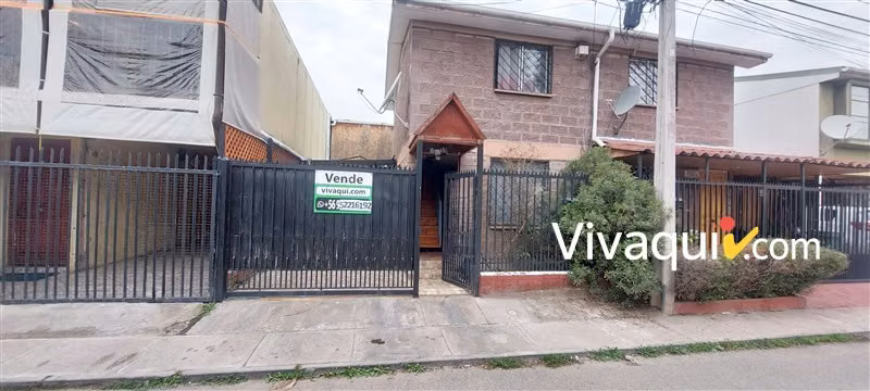 Casa en venta de 2 dorm. en Puente Alto