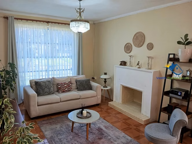 Casa esquina, amplia y luminosa, un nivel Altos de Chiguayante.
