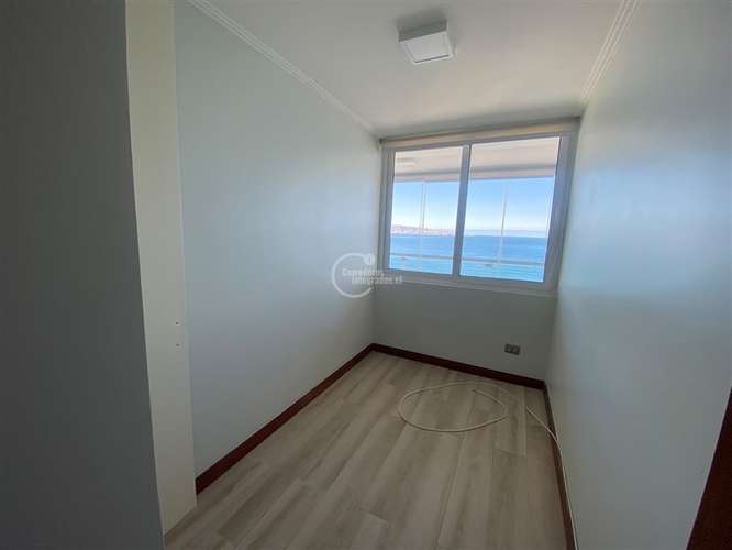 Finas terminaciones, gran terraza y a pasos de la playa - Imagen 18