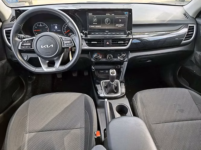 KIA SELTOS 2023