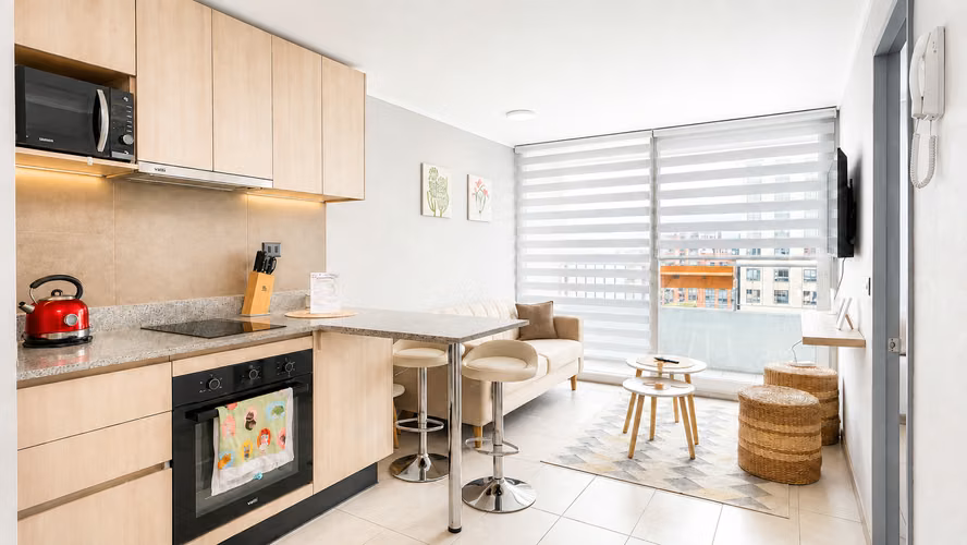 Arriendo Departamento Amoblado / Plaza Vespucio