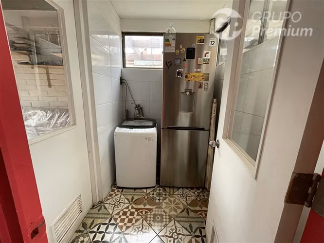 Casa en venta de 4D, 2B, 3E en Ñuñoa, pasaje seguro - Imagen 18