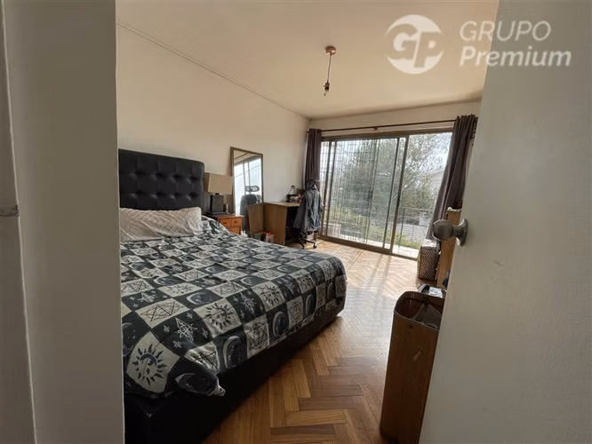 Casa en venta de 4D, 2B, 3E en Ñuñoa, pasaje seguro - Imagen 42