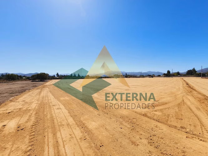 VENTA DE LOTE COMERCIAL MUNDO NUEVO