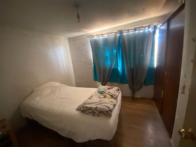 Propiedad a la Venta esquina Calle Jaracanda Lampa Villa Santa Rosa, Lampa.