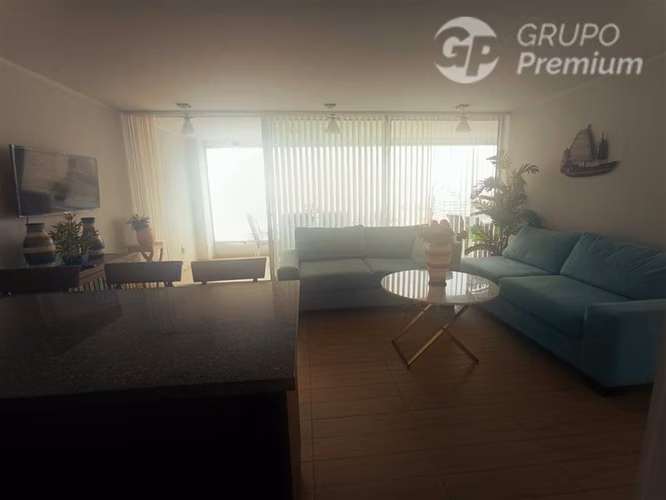 Vive Frente al Mar en Exclusivo Penthouse Amoblado