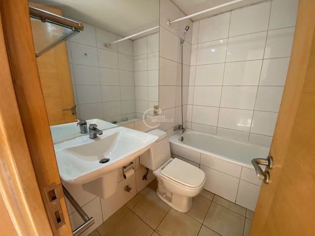 Departamento en arriendo de 2 dorm. en Las Condes - Imagen 4