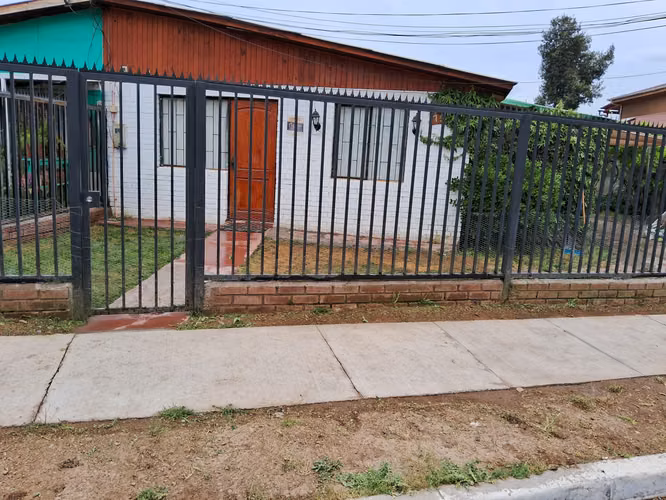 Arriendo Casa Localidad de Malloco, Peñaflor, Villa Pellegrini.