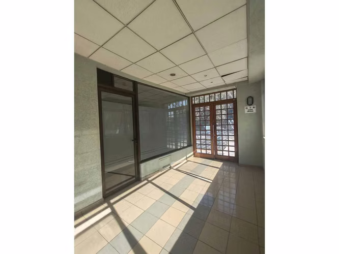ARRIENDO LOCAL INTERIOR METRO MANQUEHUE (179040)