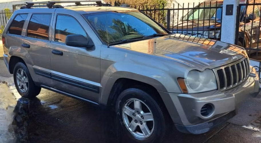 Jeep Grand Cherokee laredo año 2006