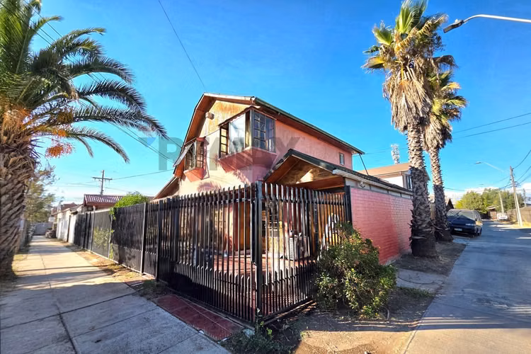 Casa esquina astro rey 4d2b3e