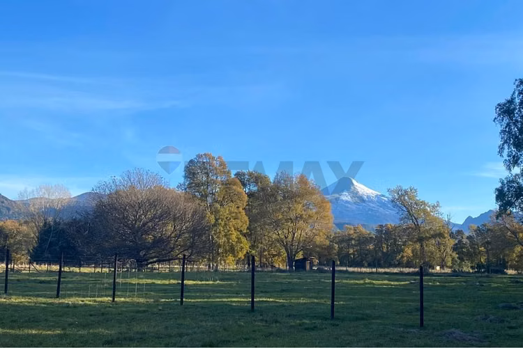 Venta parcela 5.000 m² en hacienda menetúe pucón