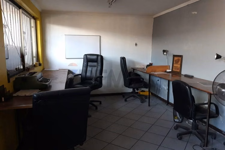 Venta bodega la cisterna - Imagen 14