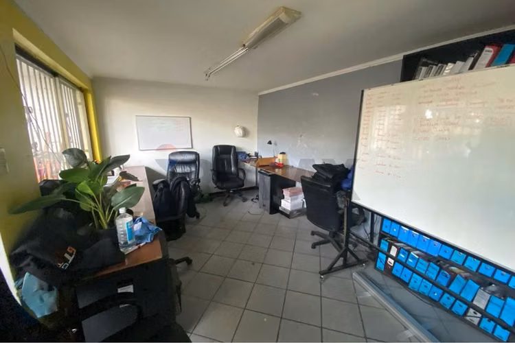 Venta bodega la cisterna - Imagen 18