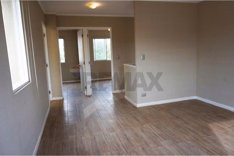 Sólida y cómoda casa 3d/3b en buin