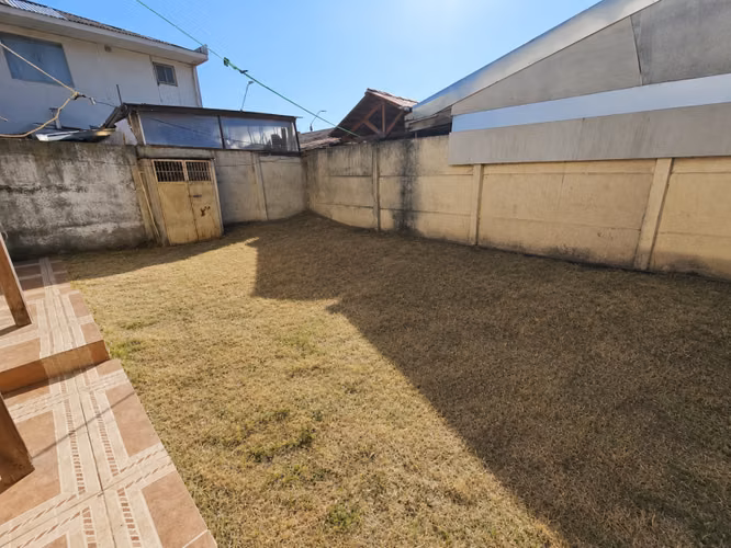 EN ARRIENDO CASA AMOBLADA PARA FAMILIA O EMPRESAS