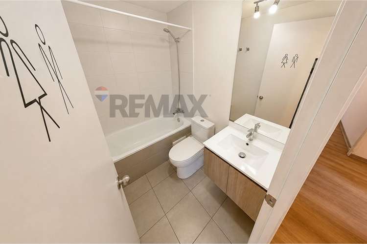 Se vende departamento  3h+2b+estacionamiento.