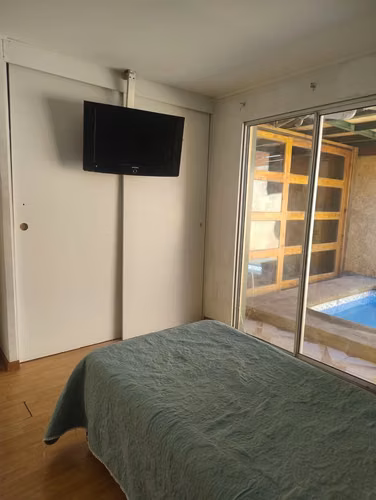 HERMOSA Y AMPLIA CASA EN ARRIENDO CON PISCINA