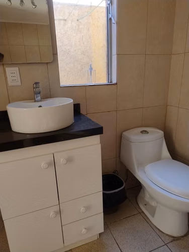 HERMOSA Y AMPLIA CASA EN ARRIENDO CON PISCINA