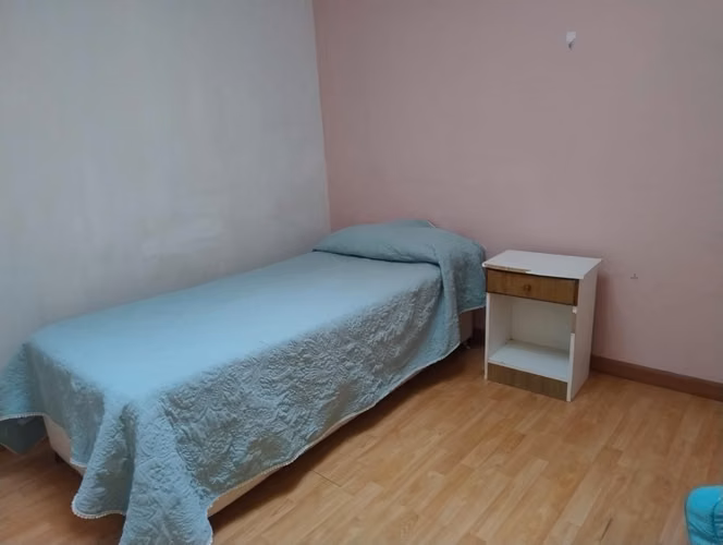 HERMOSA Y AMPLIA CASA EN ARRIENDO CON PISCINA
