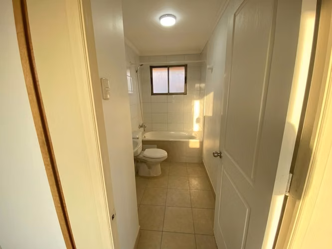 AMPLIA CASA EN CONDOMINIO 508 M DE TERRENO 4 DORMITORIO - Imagen 10