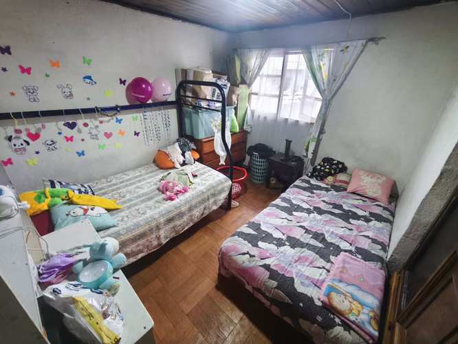 VENTA CASA ÑUÑOA 3HAB 1BAÑO SIN ESTAC