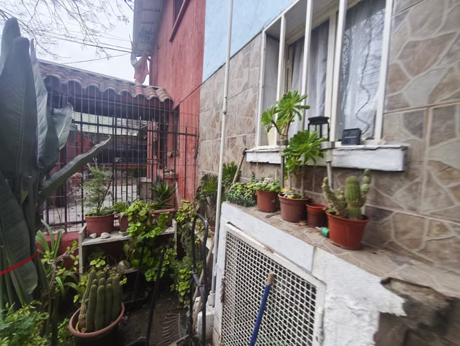 VENTA CASA ÑUÑOA 3HAB 1BAÑO SIN ESTAC