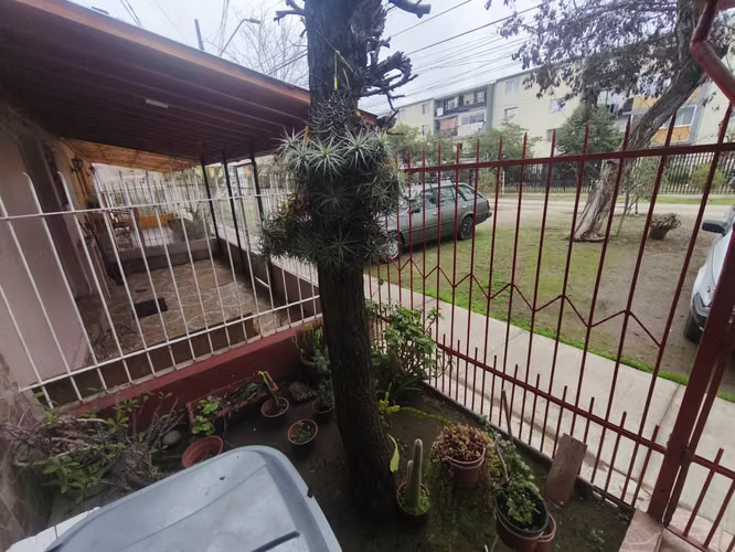 VENTA CASA ÑUÑOA 3HAB 1BAÑO SIN ESTAC