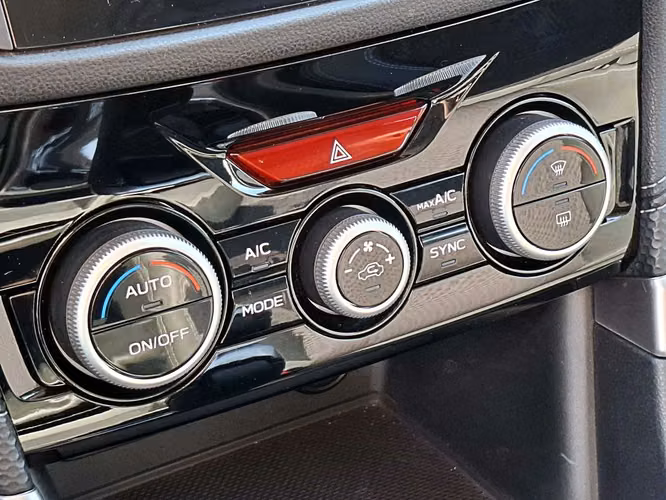 SUBARU FORESTER 2023