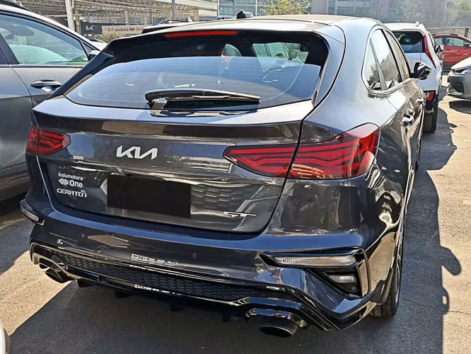 KIA CERATO 5 2022