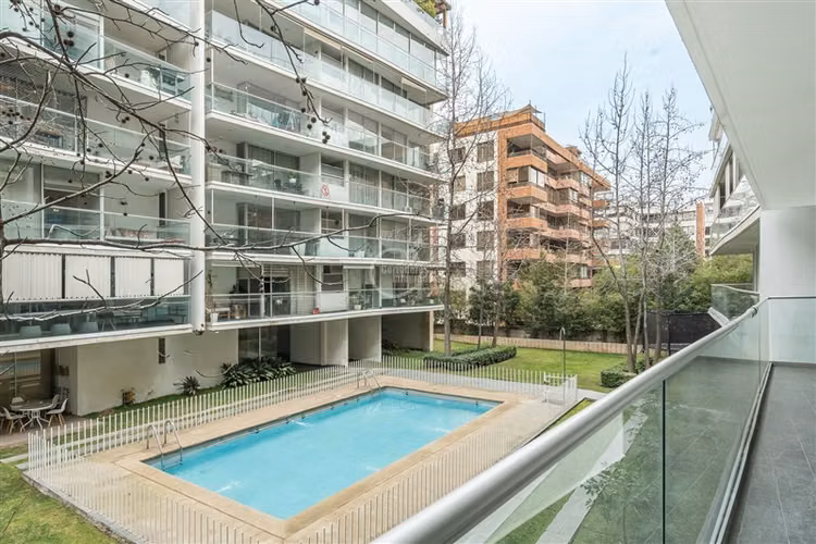 3 dorm. 3 baños. 2 estac. Piso bajo. Vitacura - Imagen 7