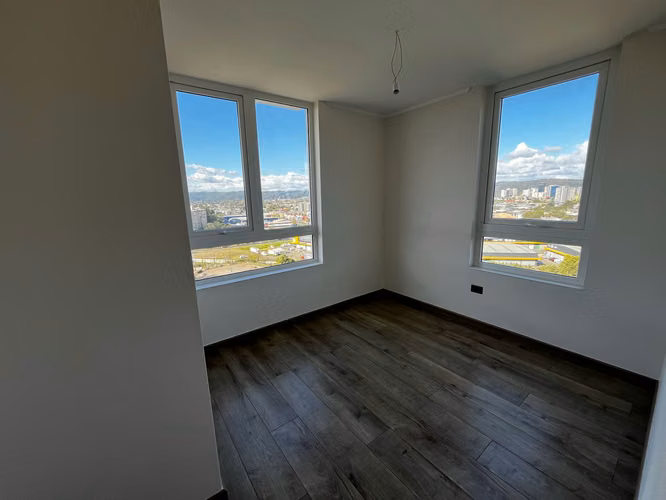 ARRIENDO DP 2 DORMITORIO 1 BAÑO EDIFICIO LAGUNA ORIENTE
