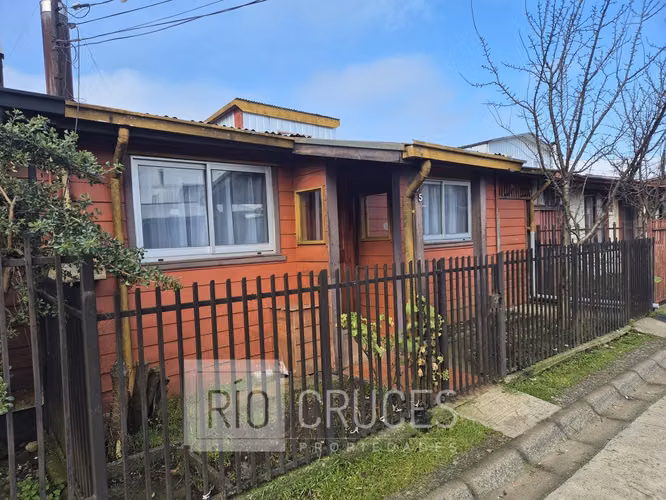 Cómoda casa familiar a la venta en Valdivia