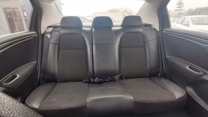 Peugeot 301 HDI 92HP 1.6 MT 1.6 • 4x2 • Mecánica • 2022