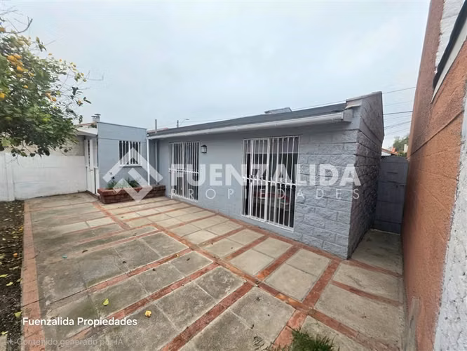 Casa en venta de 3 dormitorios en Puente Alto. MCF