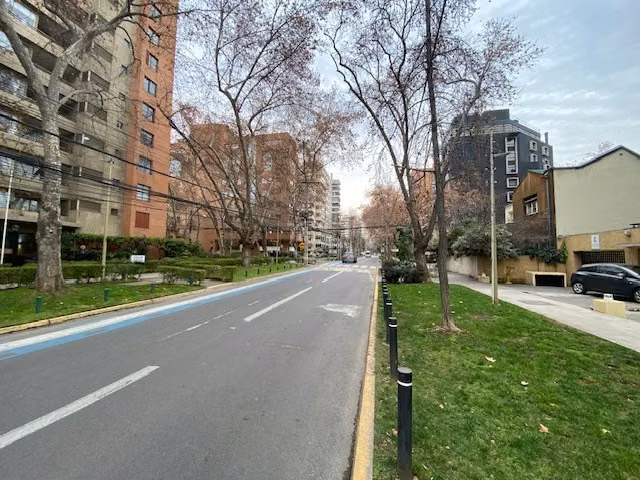 Departamento en arriendo de 4 dorm. en Las Condes