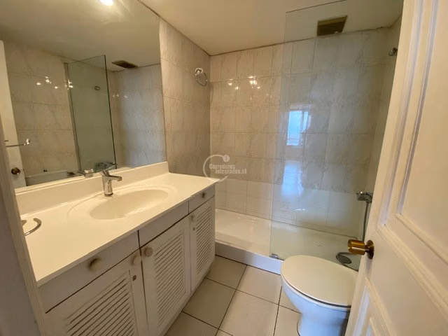 Departamento en arriendo de 4 dorm. en Las Condes