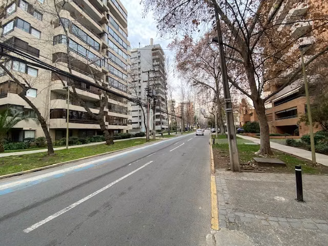 Departamento en arriendo de 3 dorm. en Las Condes