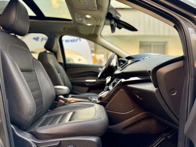 FORD ESCAPE TITANIUM 2.0 DIESEL - 2019 | 2956 - Imagen 15