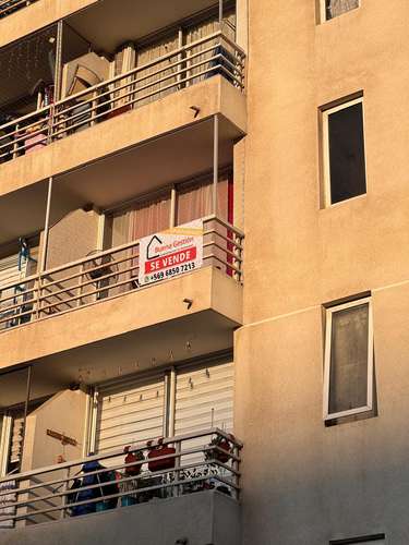 Amplio Departamento 3 dor con Balcón y Estacionamiento | San Miguel