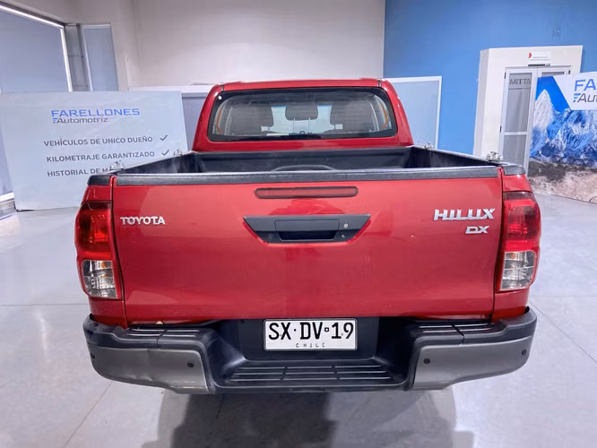 HILUX DX 4X4 SXDV19-SANTIAGO