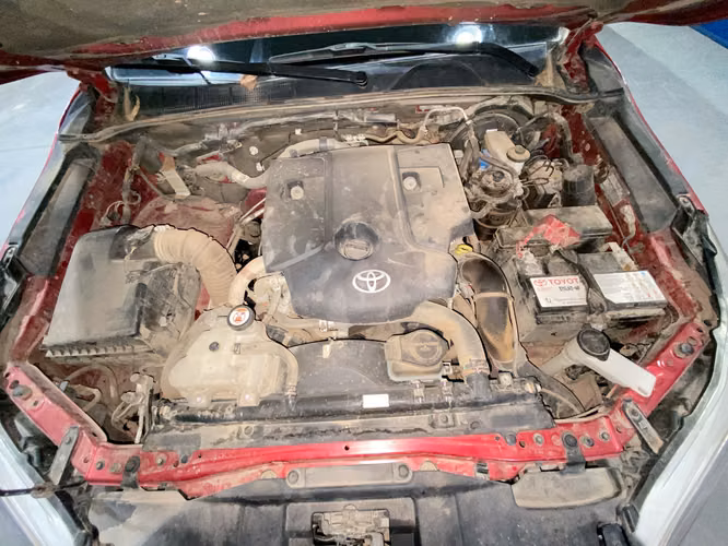 HILUX DX 4X4 SXDV19-SANTIAGO