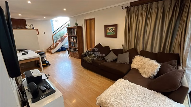 Casa en venta de 6 dorm. en Las Condes - Imagen 6